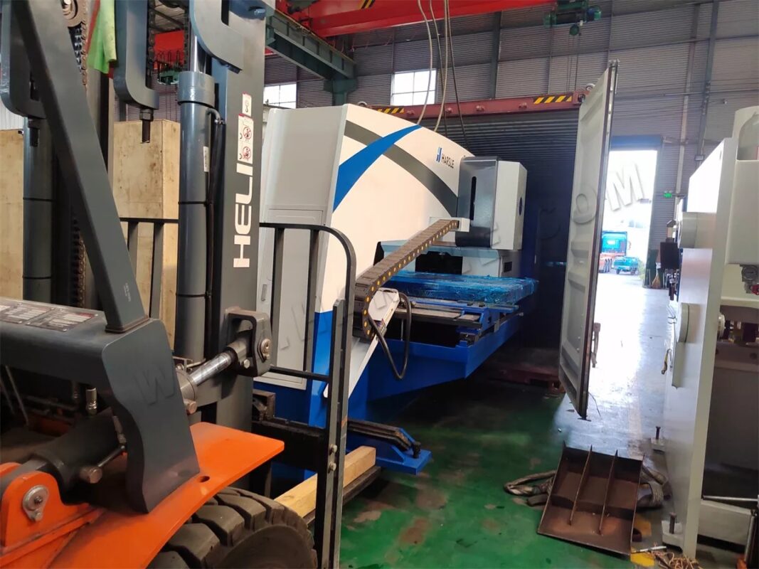 Mexico-24 Stations CNC Turret Punch Machine