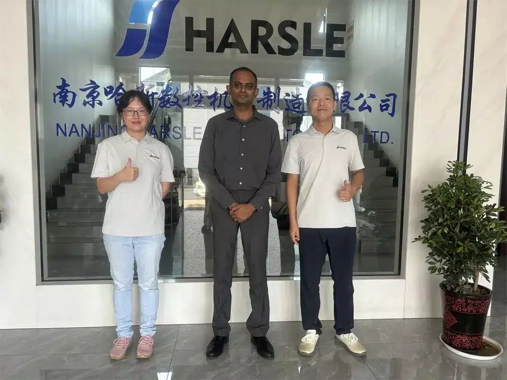 تعزيز الاتصالات العالمية: زيارات العملاء في سبتمبر إلى HARSLE