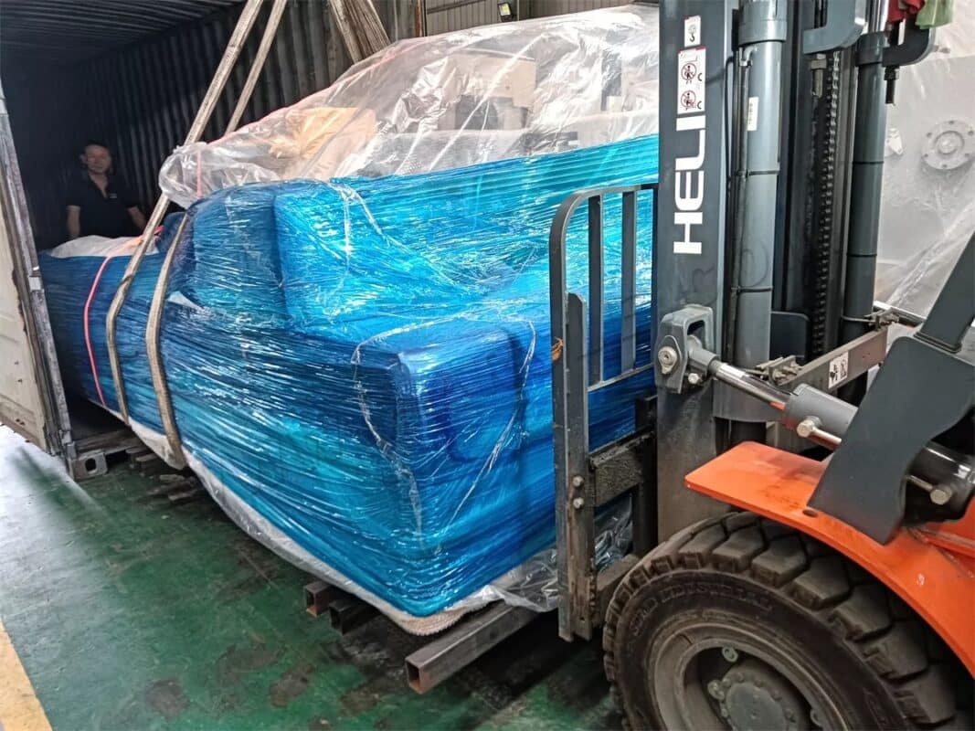 أذربيجان-ماكينة ثني CNC WE67K-100T3200 وماكينة قطع بالليزر HS-3000W-3015