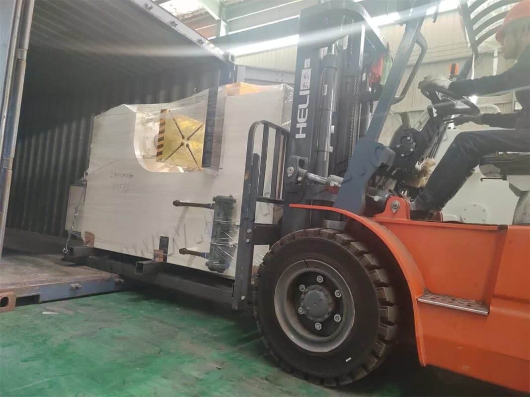 Australia-Prasa krawędziowa CNC WE67K-160T3200 i prasa hydrauliczna Y41-100T