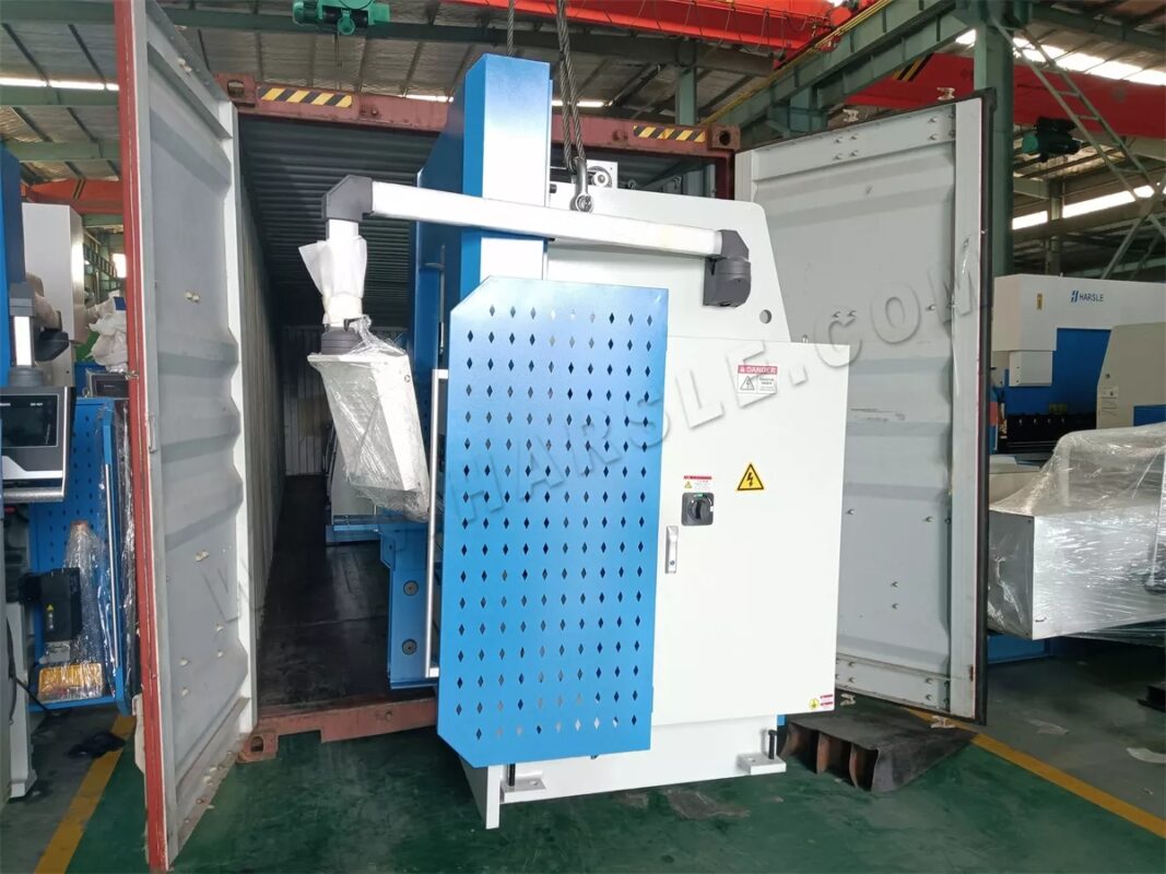 Prasa krawędziowa Mexico-WC67K-63T1600 i 2 zestawy walcarek CNC