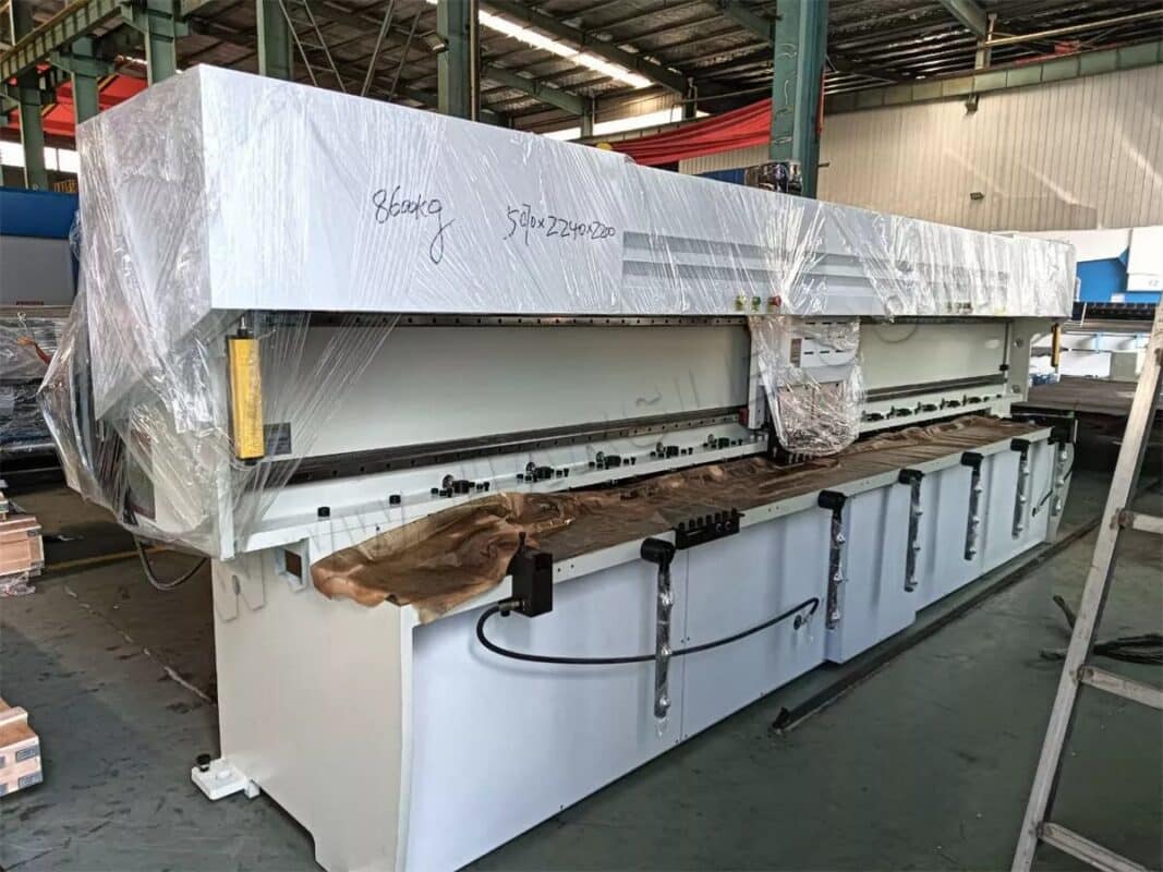 Italien-HSVC-1250/4000 Vertikale Nutmaschine mit Doppelkopf