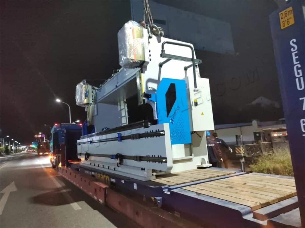 Spain-WE67K-500T6000 DA66T 4+1 Axis CNC Press Brake