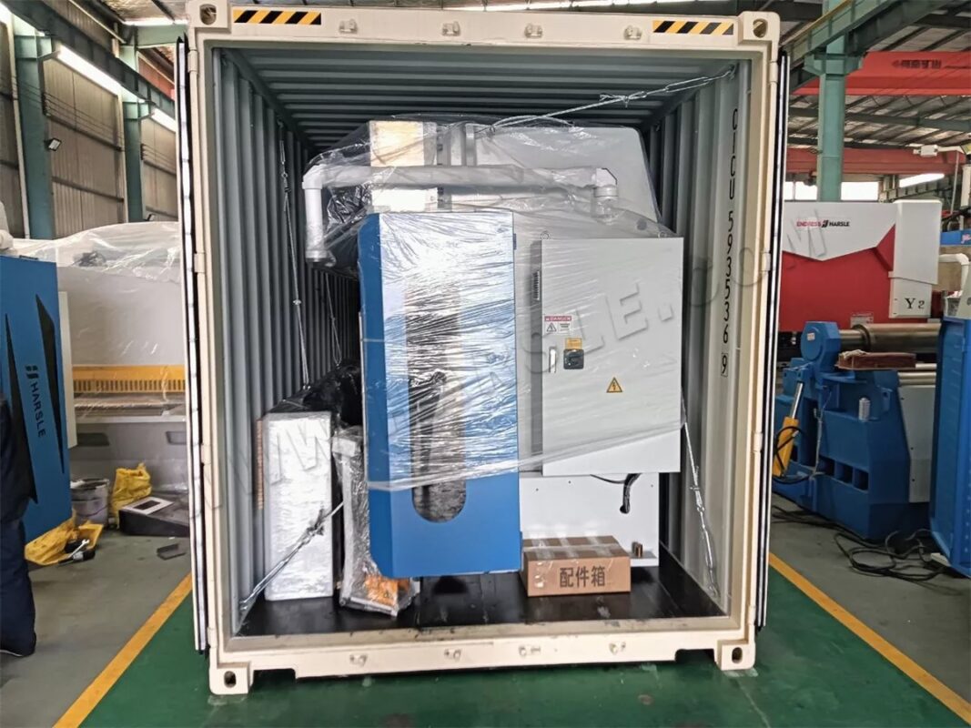 Pressa piegatrice CNC Kosovo-WE67K-160T3200 e macchina per taglio laser HST-3015-3000W