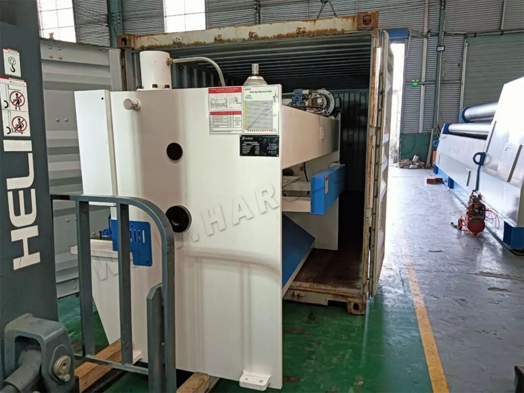 Nepal-WE67K-100T3200 CNC Press Brake And So On