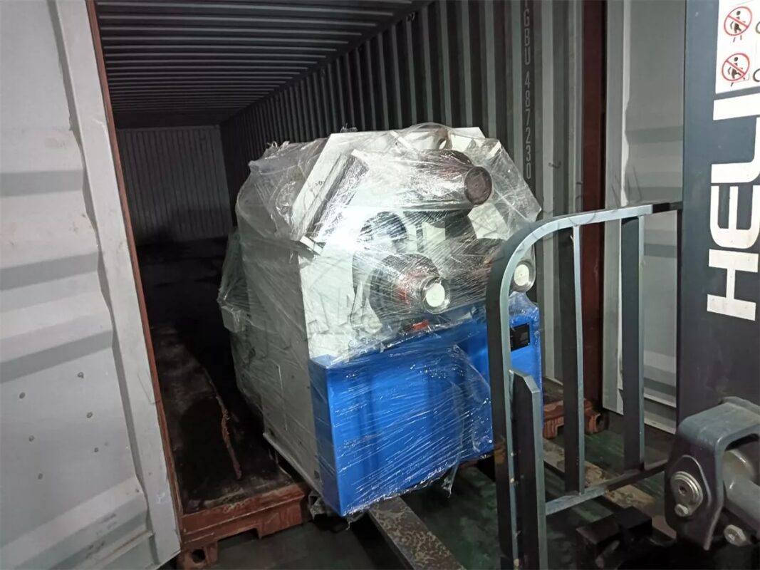 Mexico-QC11K-8x3200 Shearing Machine And W24S-16 Profile Rolling Machine