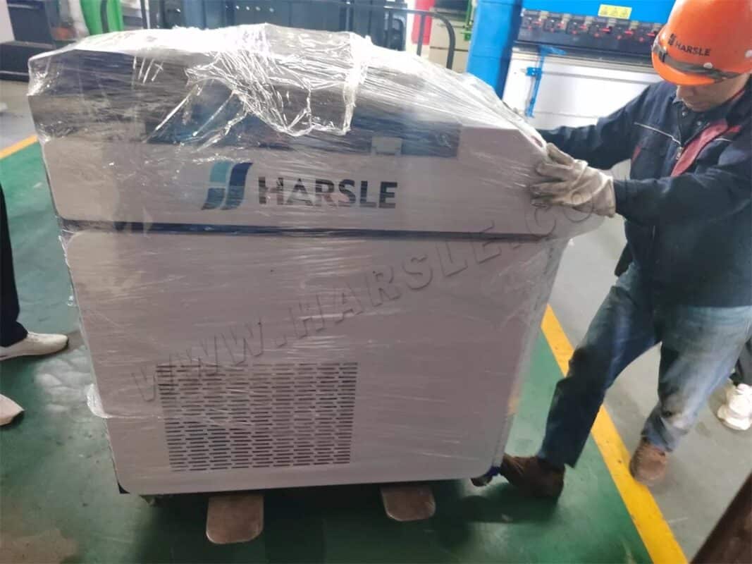 Macchina per taglio laser Brazil-HS-3000W-3015 e pressa piegatrice WC67K-160T3200 NC e cesoia a ghigliottina QC11K-6X3200