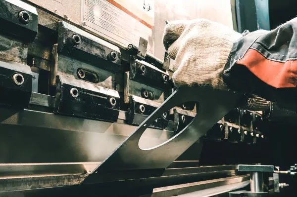 How Does The Press Brake Hydraulic System Work?