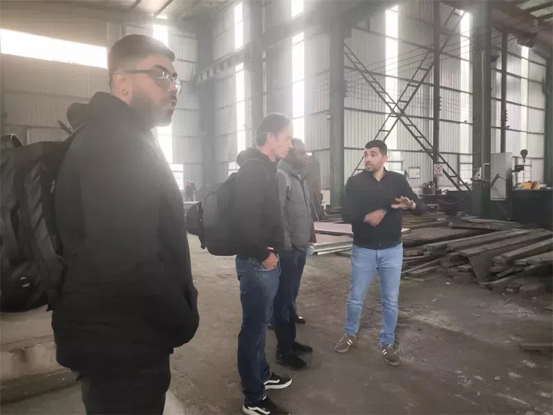 Adopción de alianzas globales: visitas in situ a un cliente de Nueva Caledonia