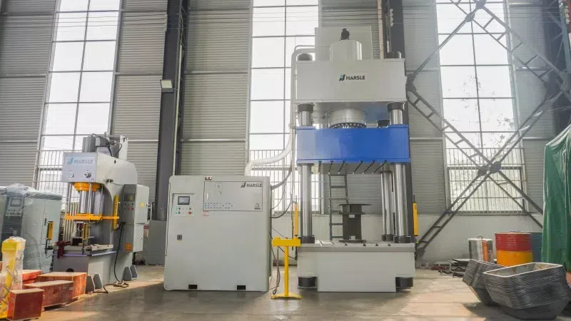 Installations- und Testhandbuch für Hydraulikpressen