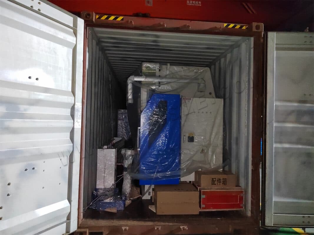 Spain-WE67K-125T2500 6+1 Axis DA-66T CNC Press Brake And HST-6000W-3015 Laser Cutting Machine