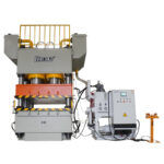 Pressa idraulica da 2500T per formatura di precisione