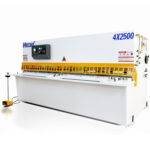 ماكينة قص العارضة المتأرجحة QC12K-4x2500 مع E21S