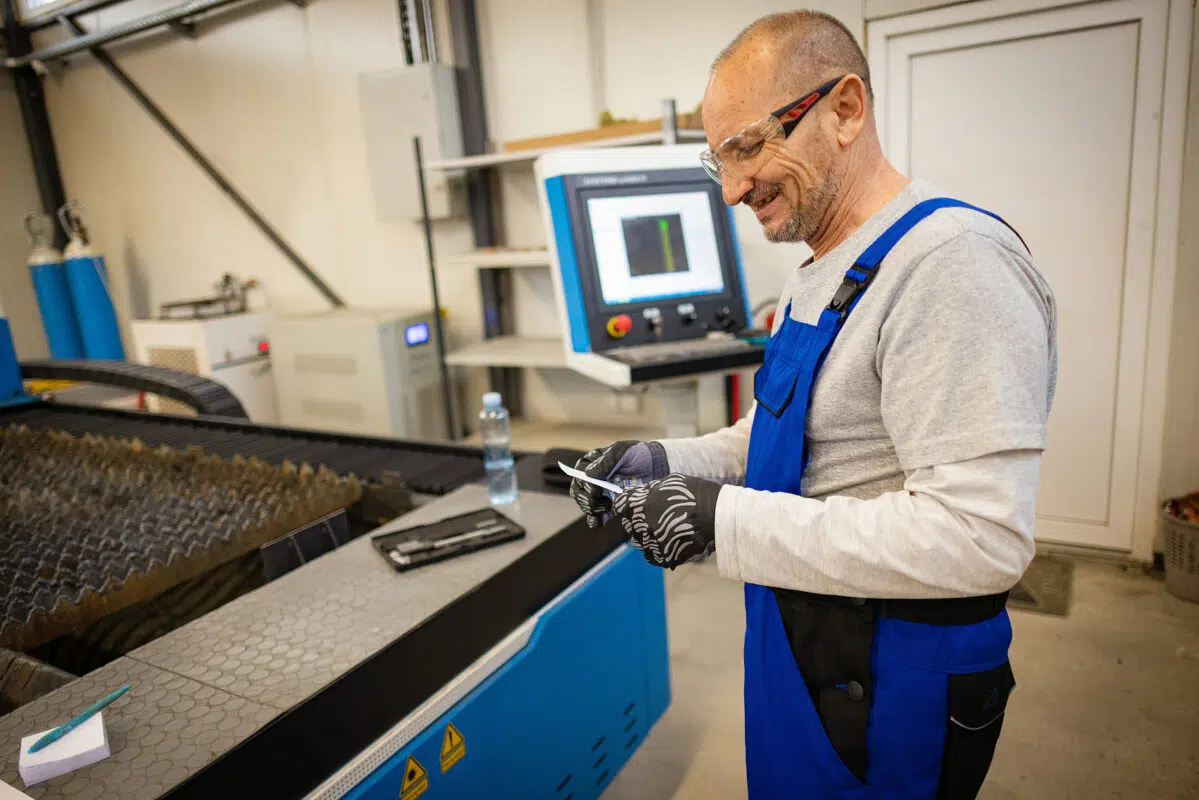 Faserlaserschneidmaschine