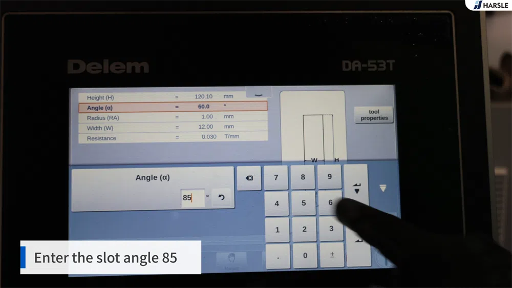 Comment configurer les outillages DELEM DA53T et ajouter des moules ?