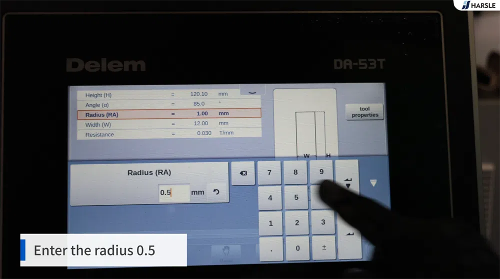 Comment configurer les outillages DELEM DA53T et ajouter des moules ?