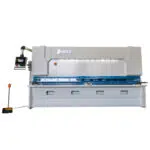 آلة قص المقصلة CNC