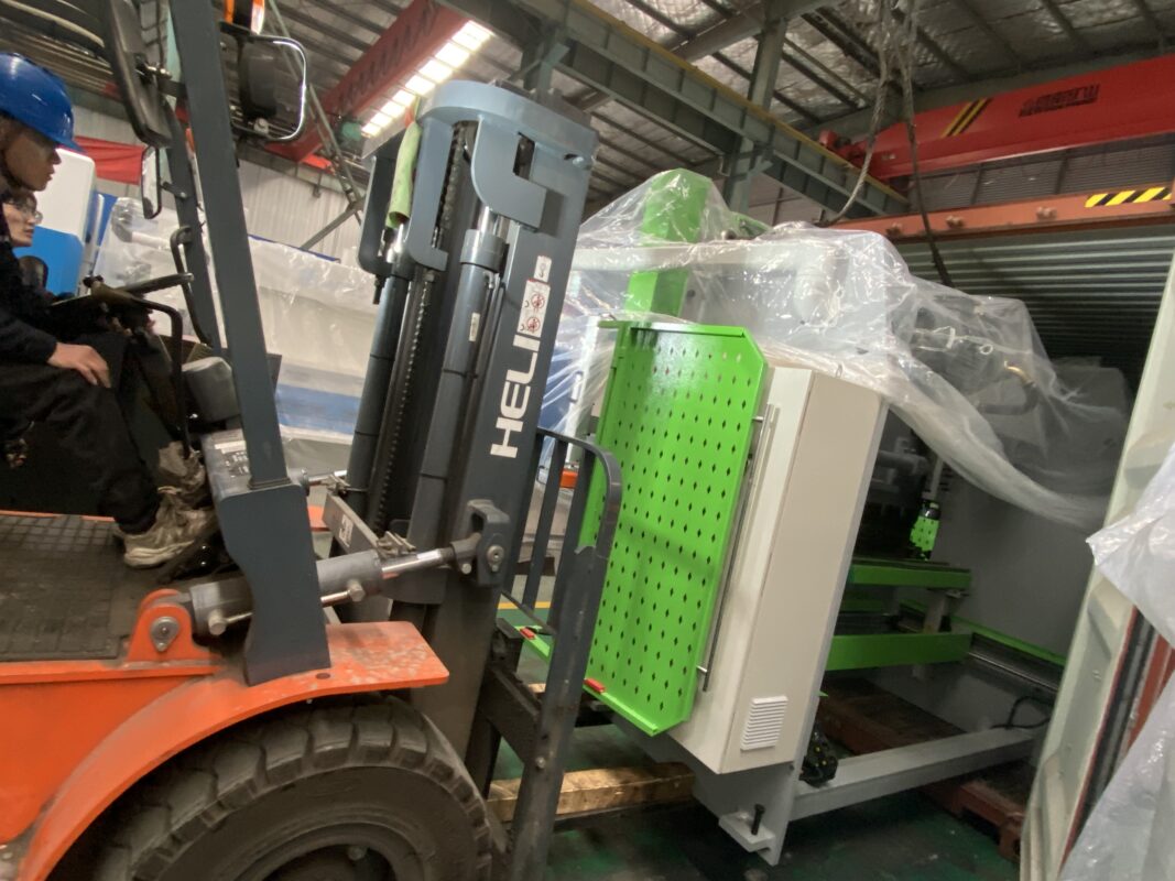 Brazil-WC67K-300T4000 Press Brake