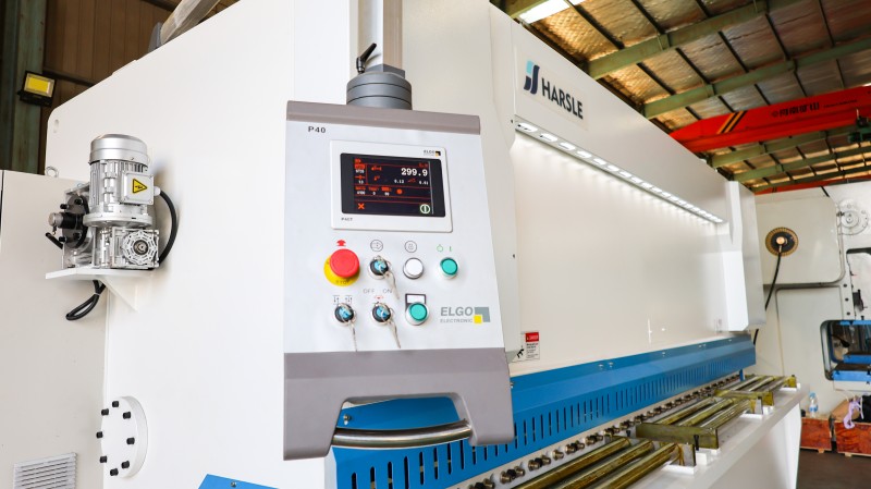 Shearing Machine Model