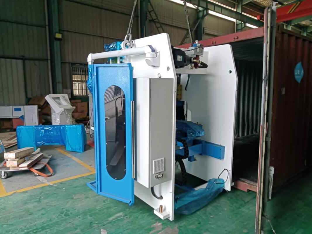 Presse plieuse CNC Lebanon-WE67K-63T1600
