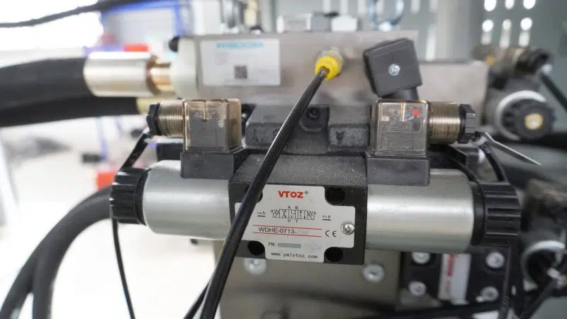 Sicherheitsmerkmale hydraulischer Pressen