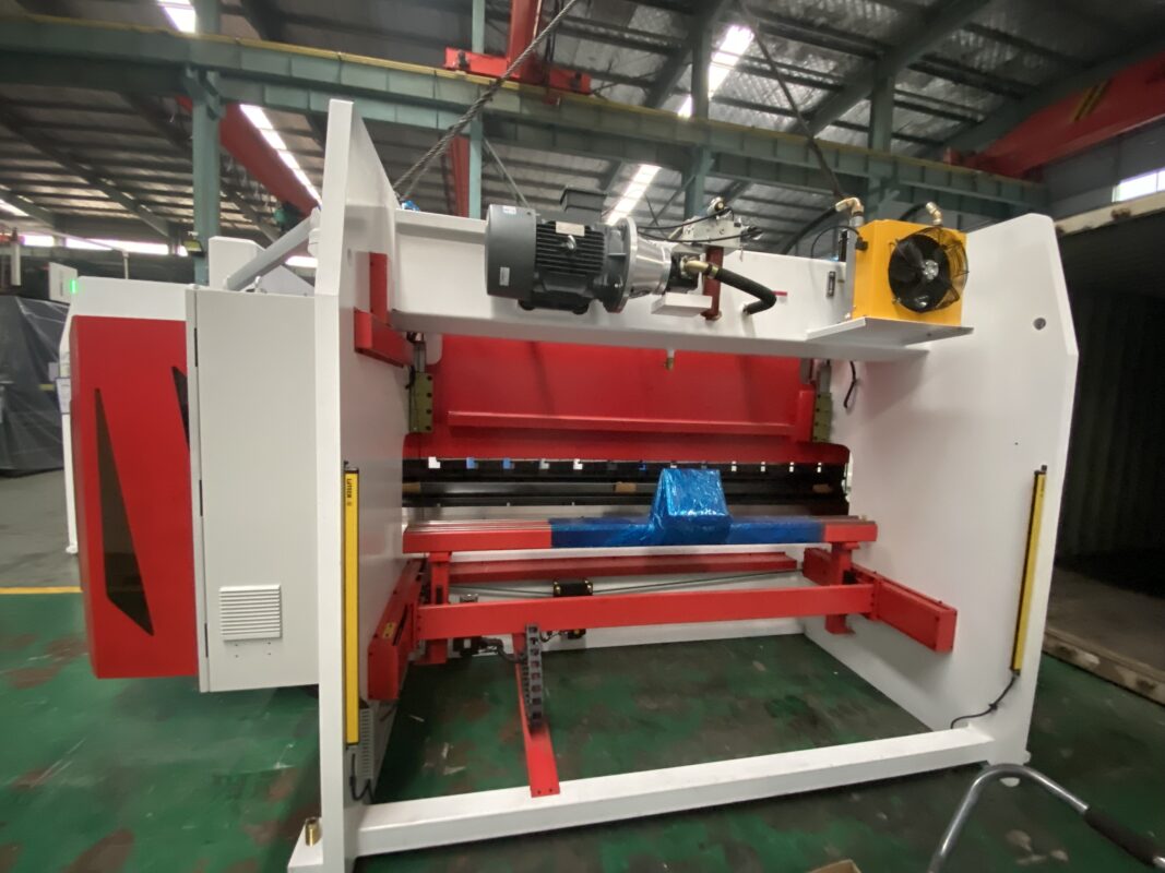 Prensa plegadora CNC India-WE67K-160T3200