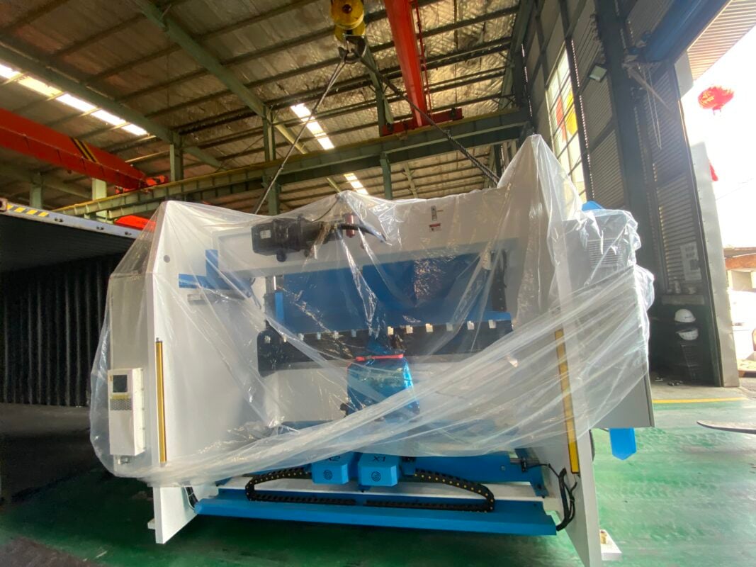 Prensa plegadora CNC India-WE67K-225T3200