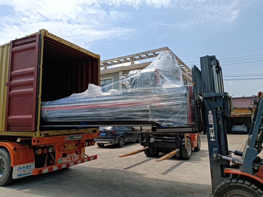 Prensa plegadora eléctrica Argentina-EP-43T2000