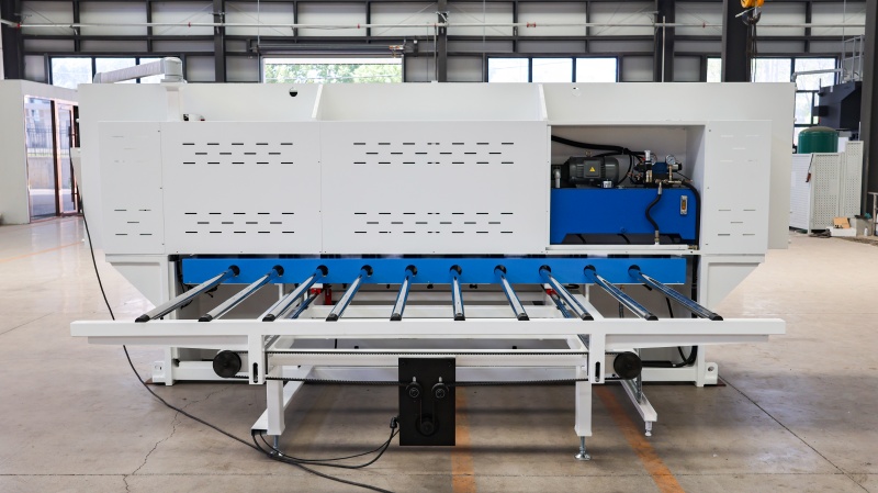 ¿Cómo prolongar la vida útil de una máquina ranuradora en V?