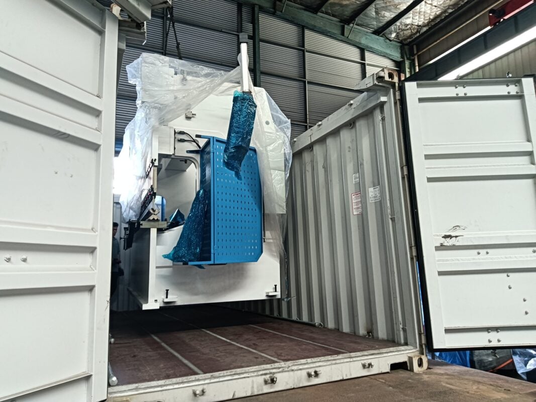 فلسطين-WC67K-160T3200 مكبس الكبح