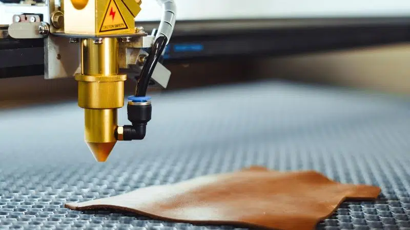 Corte por láser en la fabricación de muebles: ¿usos clave?