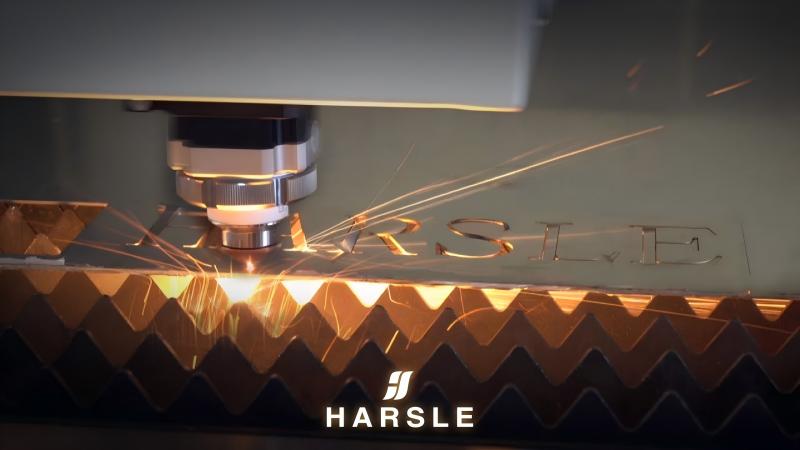 Machines de découpe laser dans l'industrie électronique : en vaut-il la peine ?