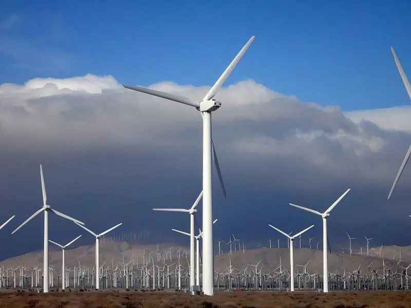 Presses plieuses dans les équipements éoliens