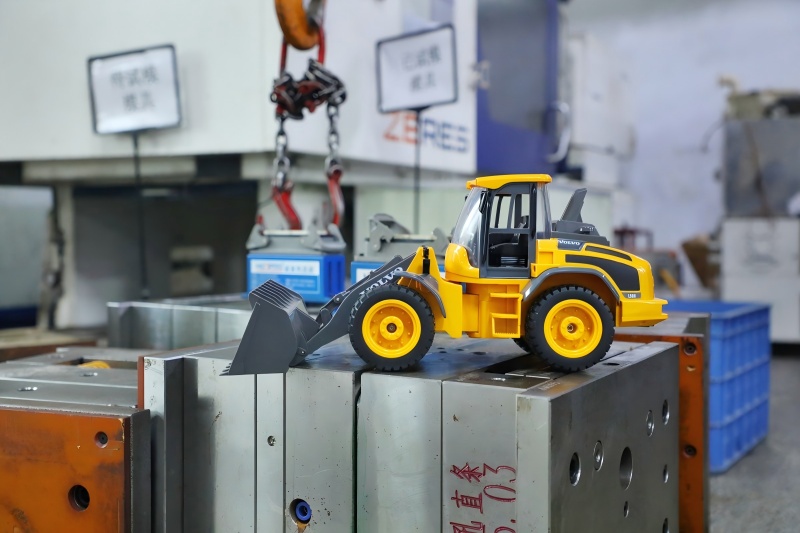 Comment les presses plieuses peuvent-elles aider dans la fabrication de jouets ?