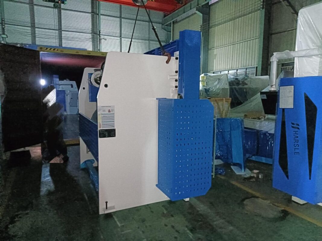 Pressa piegatrice Australia-WC67K-100T2500