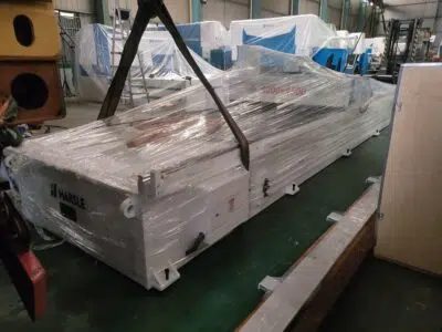 Bahrain-HSKC-1560 V Nutmaschine