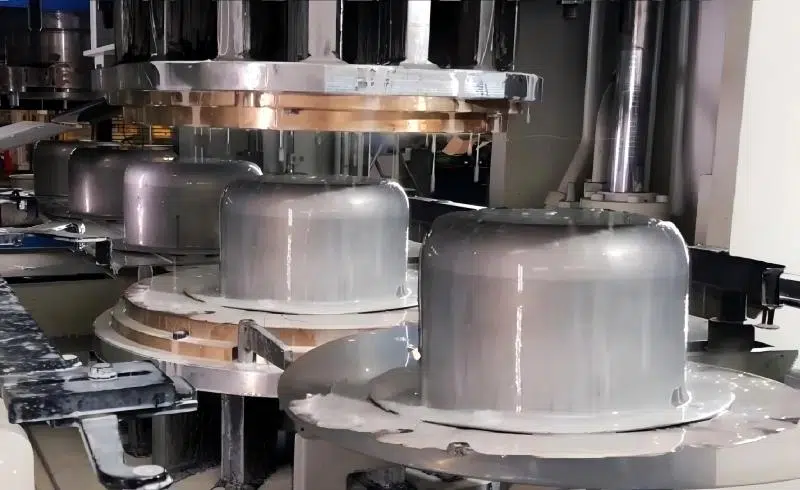 Presses hydrauliques pour la fabrication d'ustensiles de cuisine