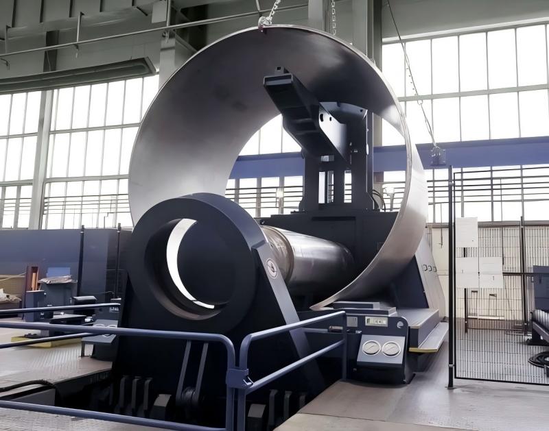 Rolling Machines in Pressure Vessel