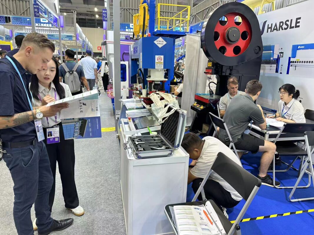 The 138th Canton Fair : Revolutionizing Global Trade Practices