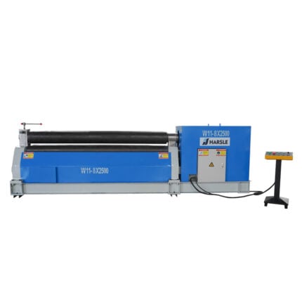 Machine à rouler les plaques d'acier