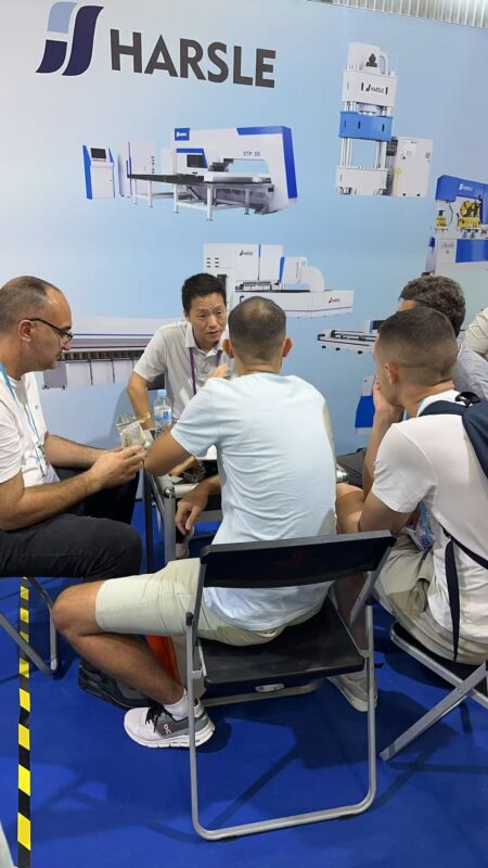 The 138th Canton Fair : Revolutionizing Global Trade Practices