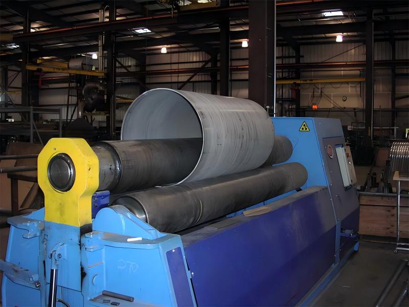 ¿Qué beneficios brindan las máquinas laminadoras en la fabricación de equipos eléctricos?