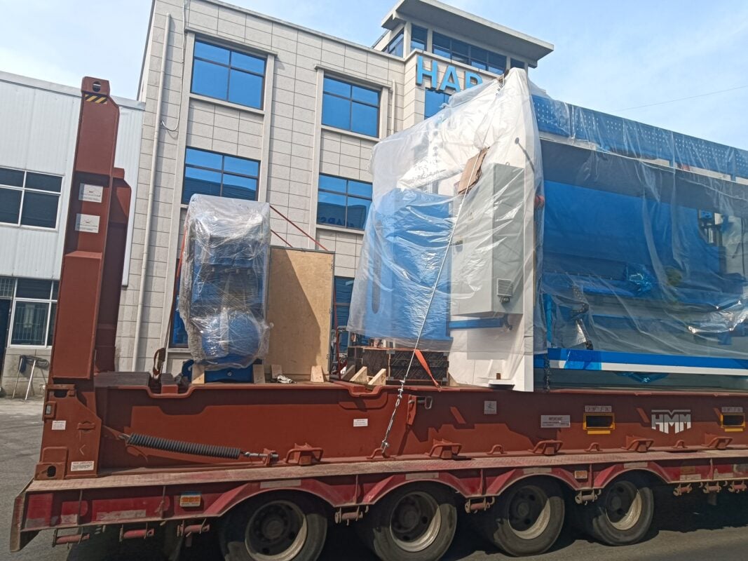 Brazil-WE67K-400T6000 CNC Press Brake