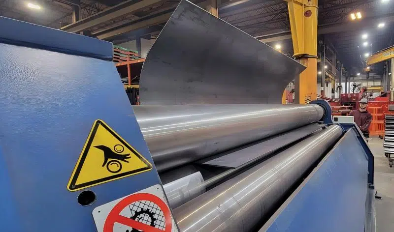 How Do Rolling Machines in Shipbuilding Improve Efficiency?