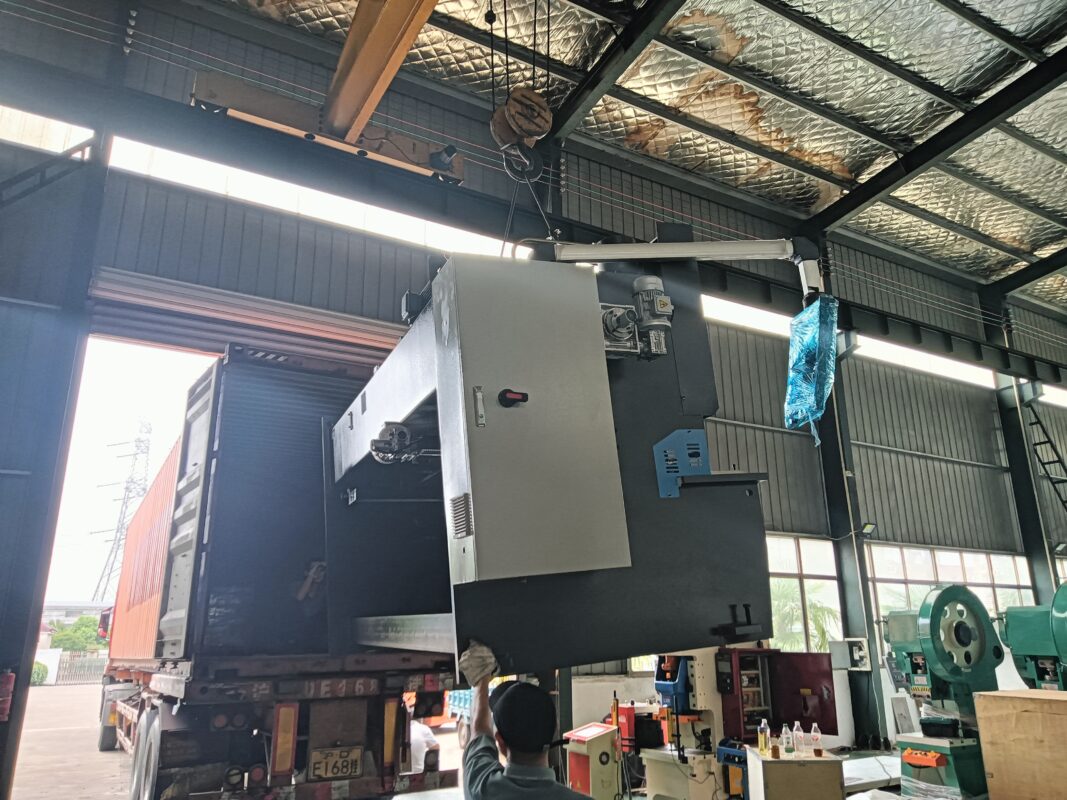 USA-QC11K-6X2500 Schermaschine