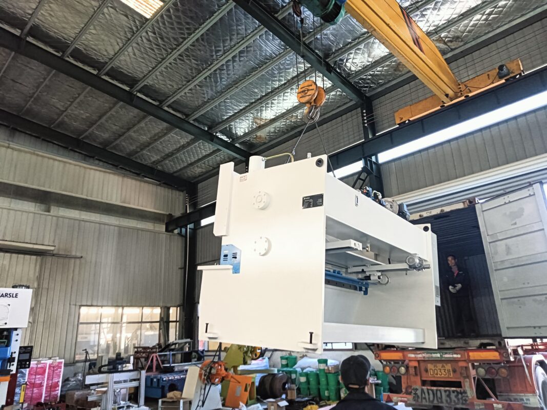 Tesoura guilhotina Austrália-QC11K-6X2500