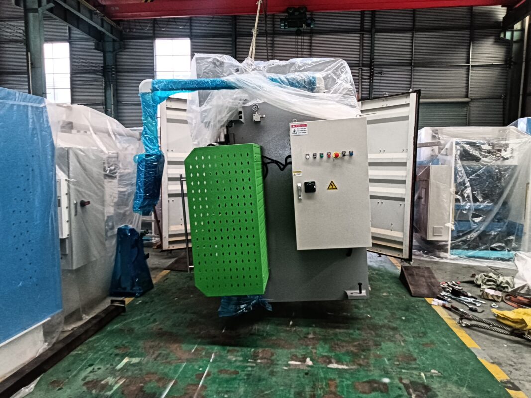 Brazil-8 Sets of Press Brake