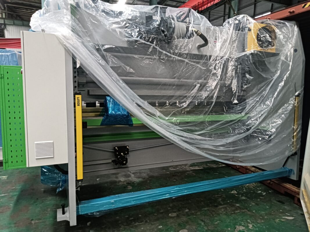 Brazil-8 Sets of Press Brake