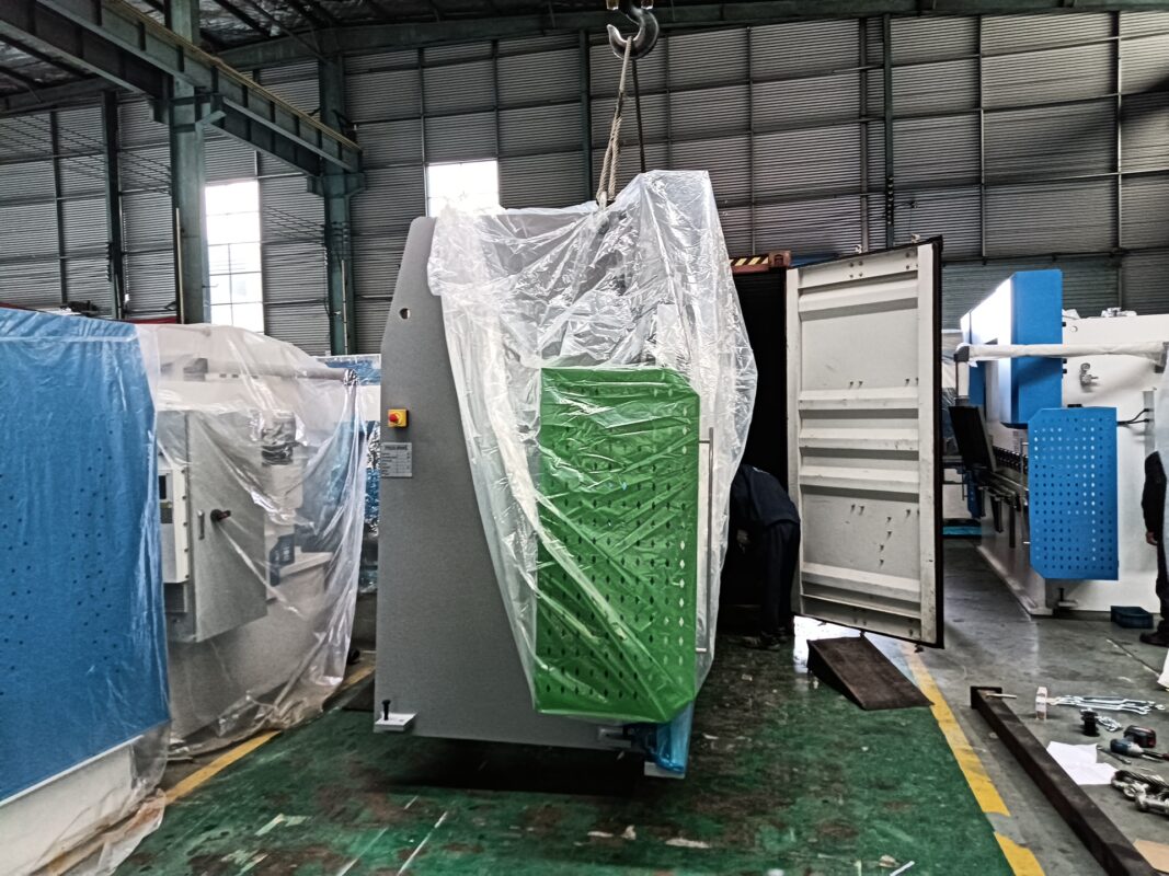 Brazil-8 Sets of Press Brake