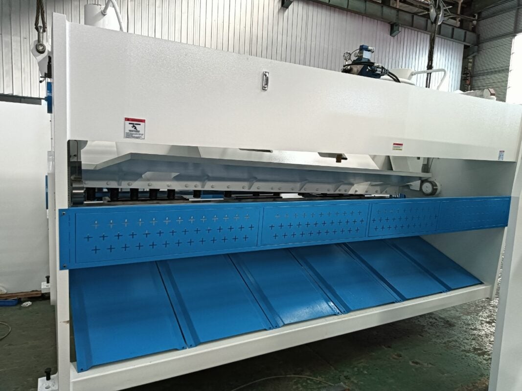 Erytrea-QC11K-20X4000 Nożyce gilotynowe